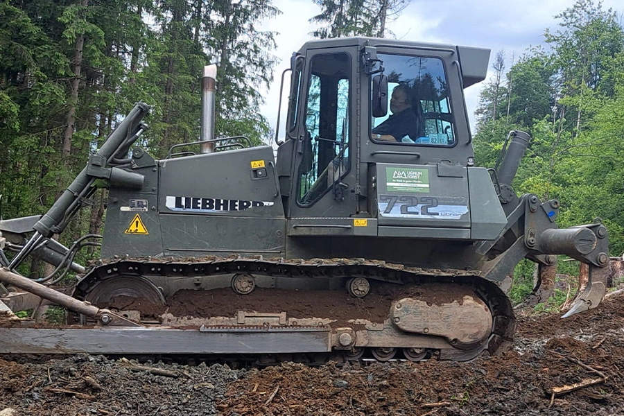 wegebau-und-wegeinstandsetzung-für-effiziente-waldarbeiten-im-frankenwald_v2
